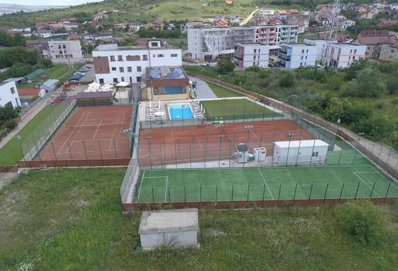 استراحتگاه Tci Social Club