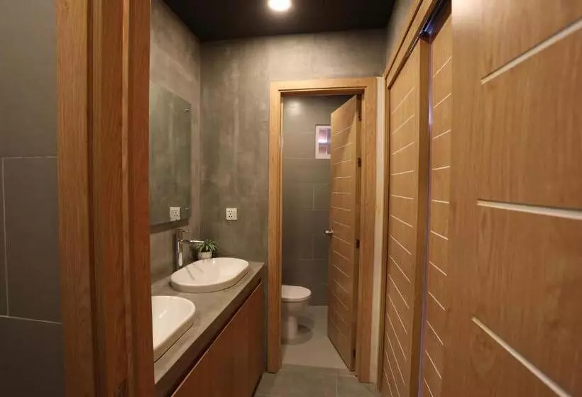 Rs Iii Location Hostel