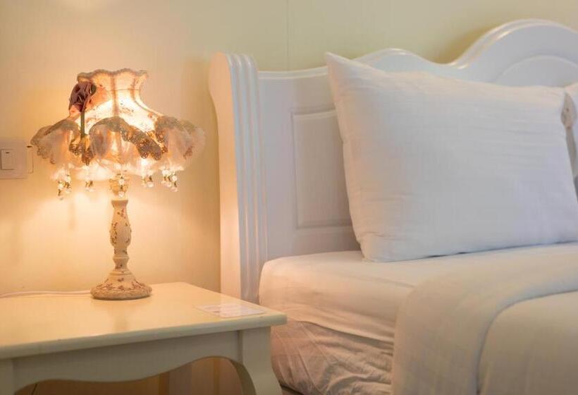 Sakarin Valley Resort