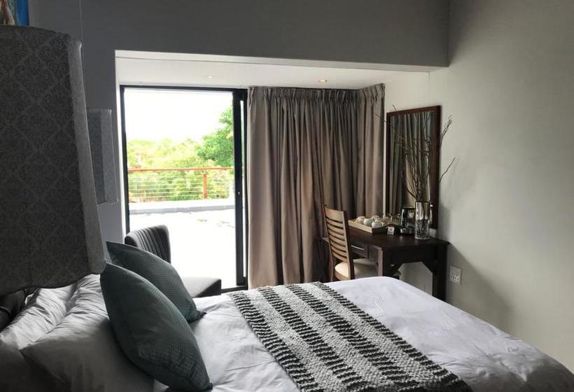 تختخواب و صبحانه St Lucia Hilltop Guest House