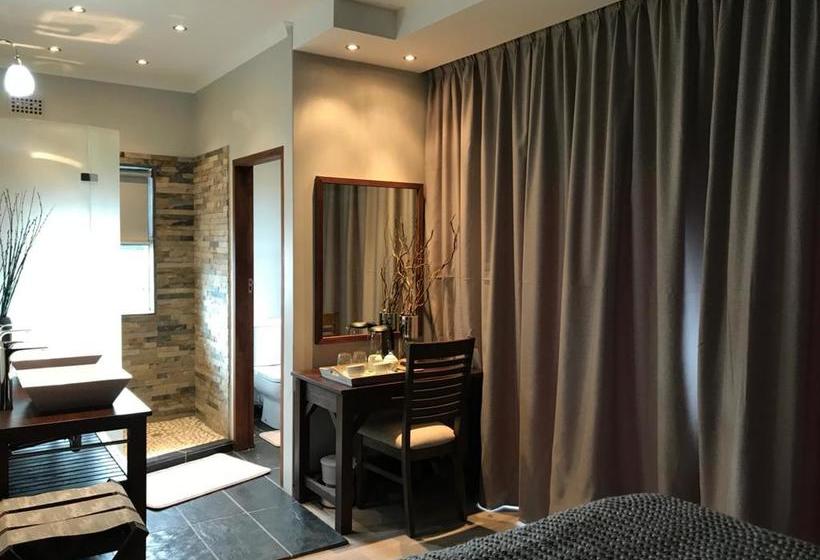 تختخواب و صبحانه St Lucia Hilltop Guest House