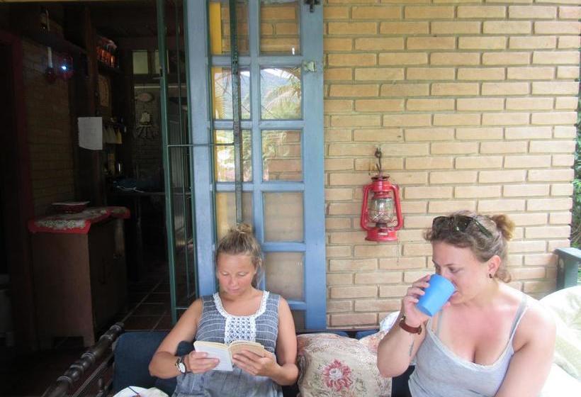 هاستل Camping Trópico De Capricórnio Ilhabela