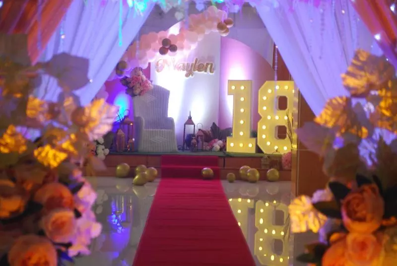 Hotelli Cherry S Courtyard