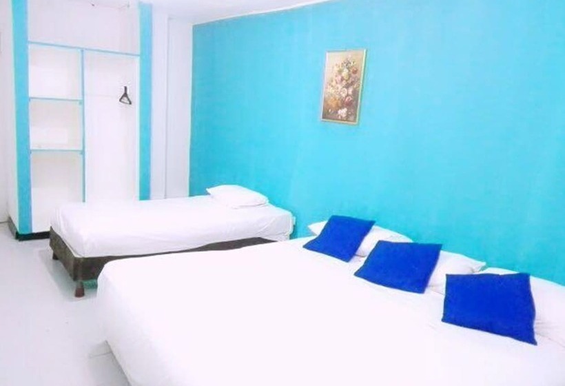 בית מלון כפרי Continental Sai