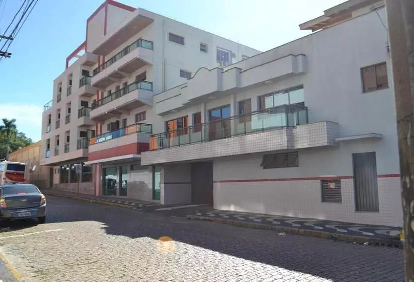 ホテル Girardelli