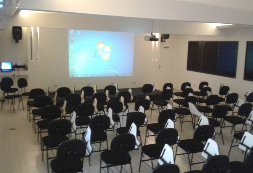 Отель Girardelli