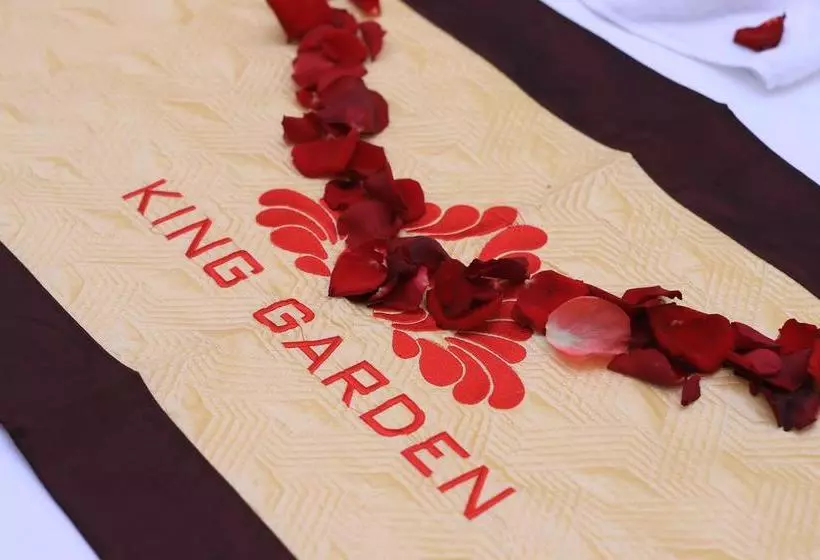 هتل Oyo 610 King Garden  Da Nang