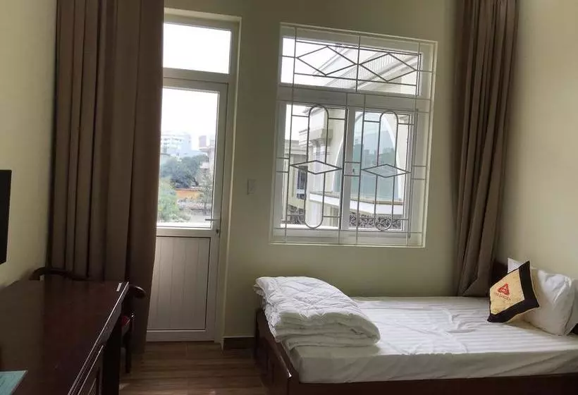 هتل Oyo 610 King Garden  Da Nang