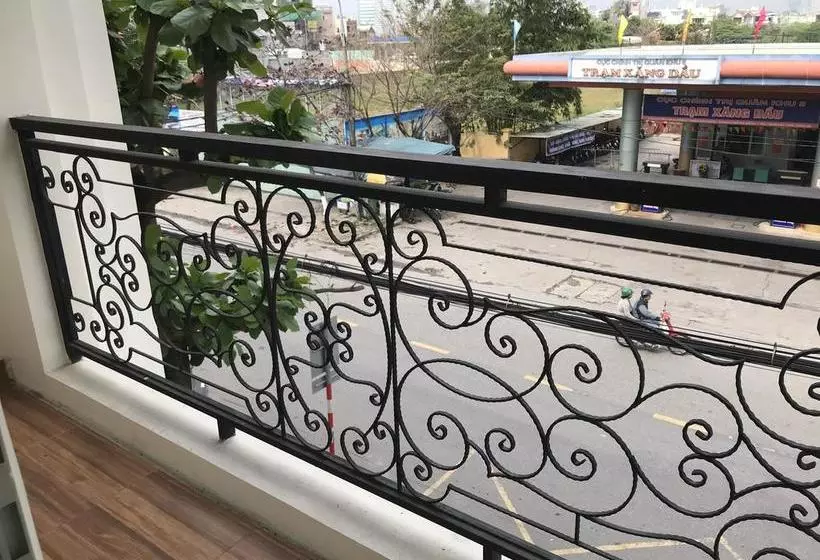 هتل Oyo 610 King Garden  Da Nang