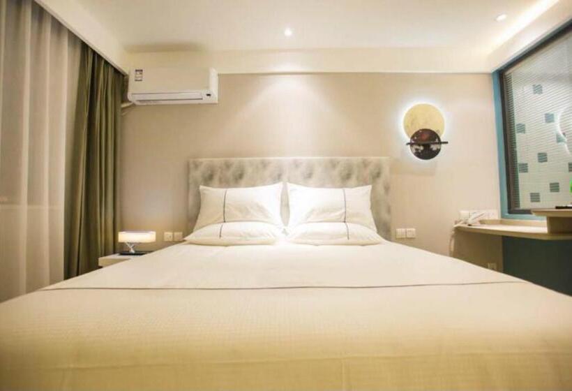 Magnotel Yangshuo West Street