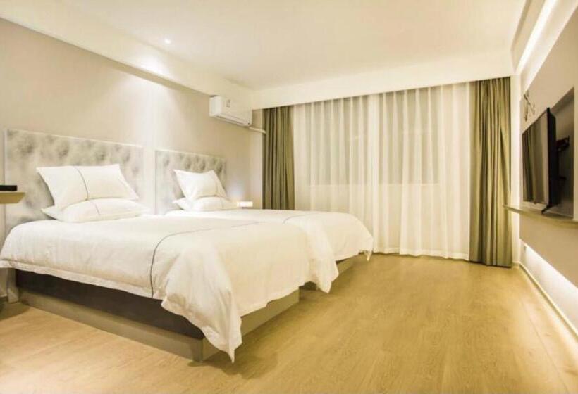 Magnotel Yangshuo West Street