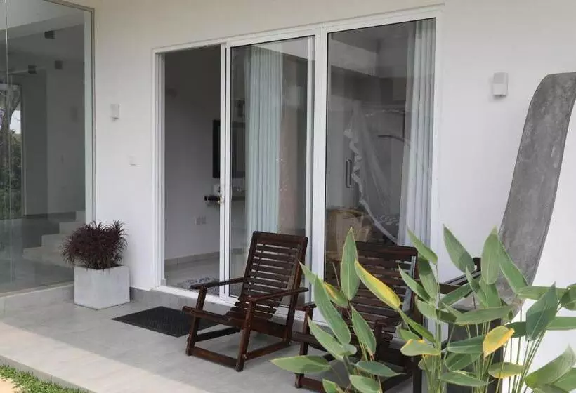 Lomakeskus Villa Kaya Guest House