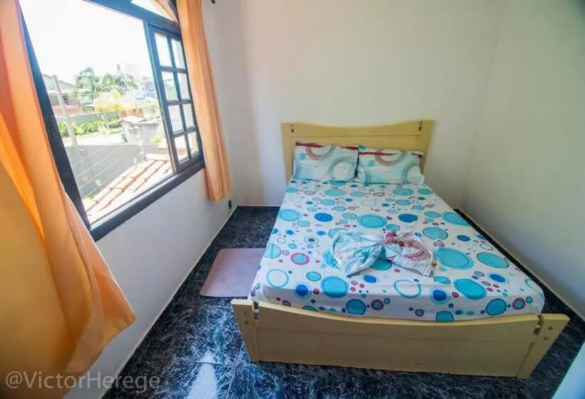 Retkeilymaja Kionda Surf House