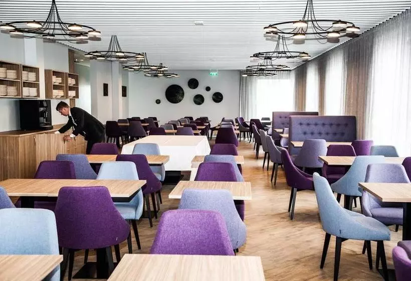 B59 Hostel