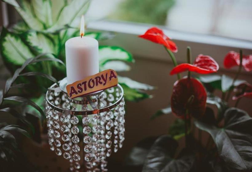 تختخواب و صبحانه Wellness&spa Hotel Astorya