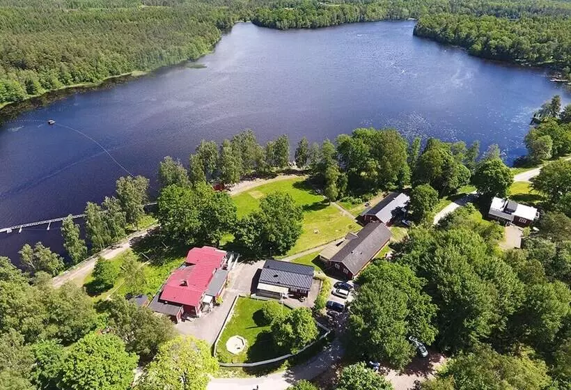 Aamiaismajoitus (B&B) Den Sovande älgen