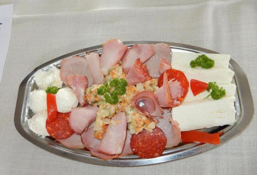 تختخواب و صبحانه Panorama Lomnica