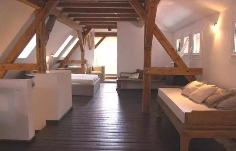 Aamiaismajoitus (B&B) Park Residence Bei Wu