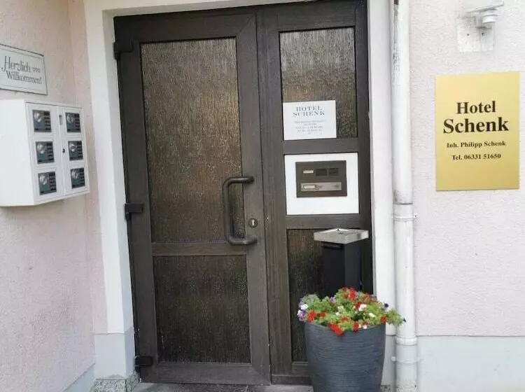 Aamiaismajoitus (B&B) Schenk