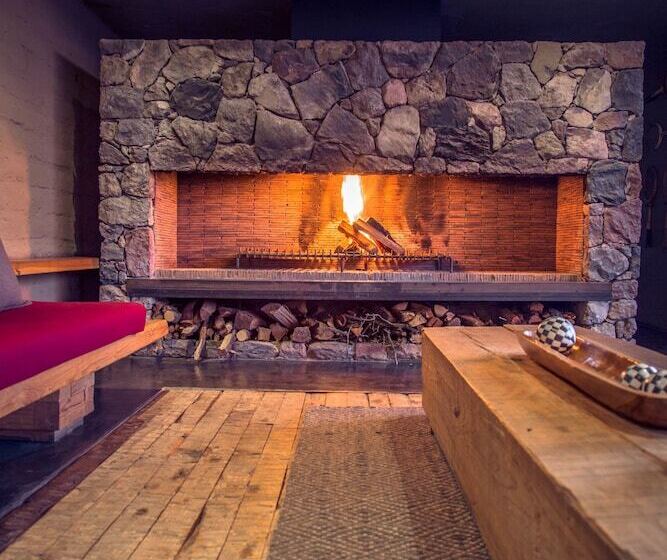 Casa Chichipicas Hotel Boutique