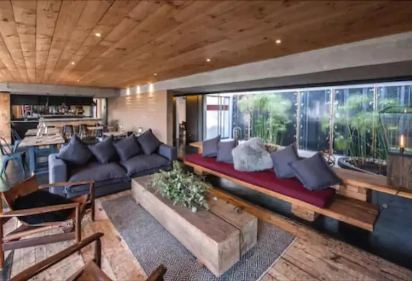 Casa Chichipicas Hotel Boutique