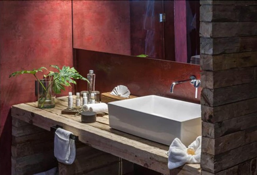 Casa Chichipicas Hotel Boutique