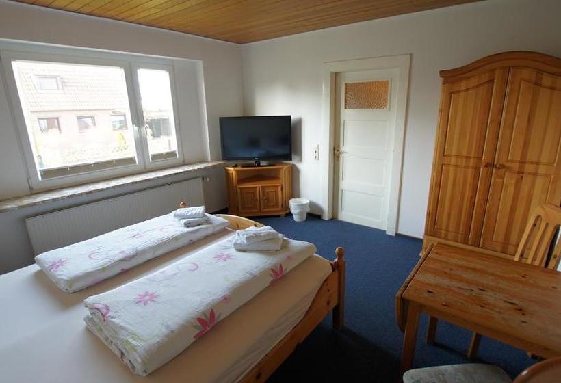 בית מלון כפרי Dorfkrug Büsum   Günstige Altbauzimmer Am Oland