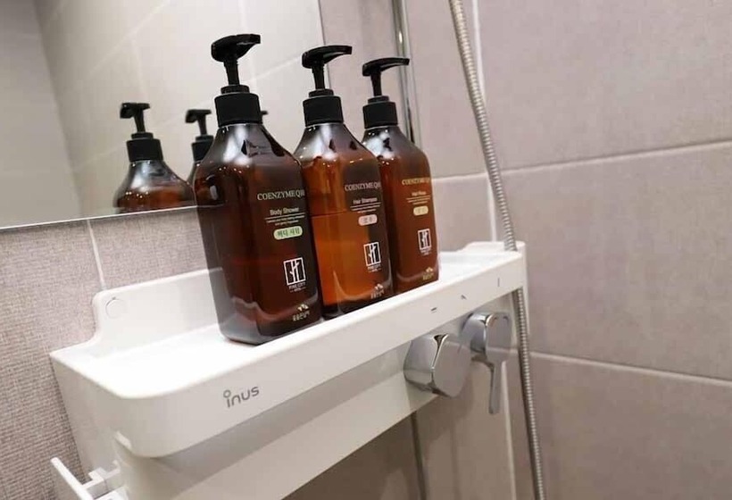 בית מלון כפרי Gangneung Pine City