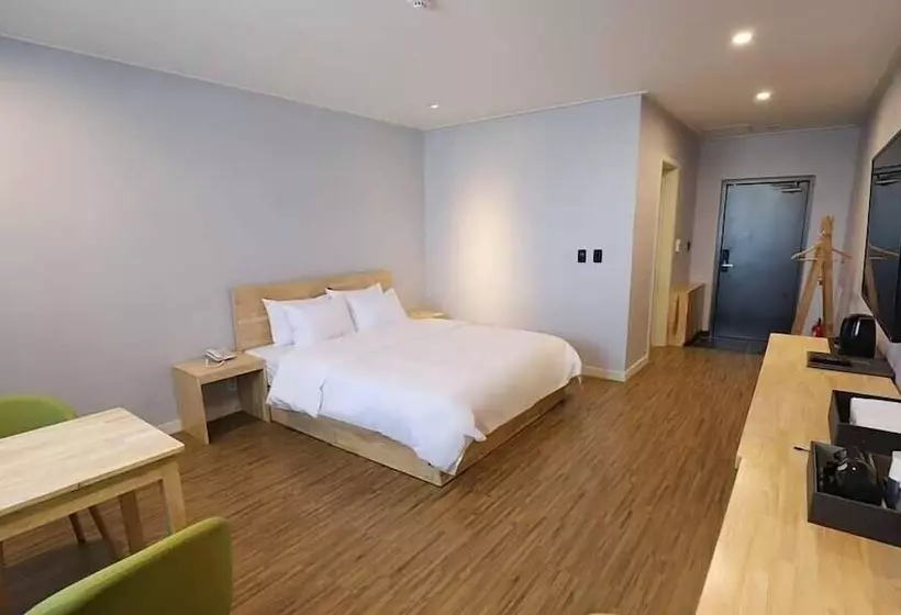 هتل Gangneung Pine City