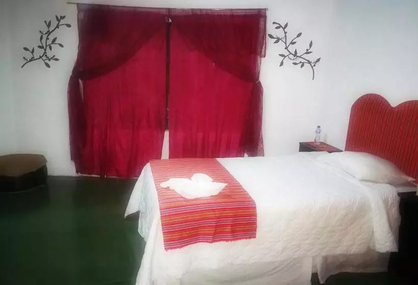 هتل Lerri Colonial