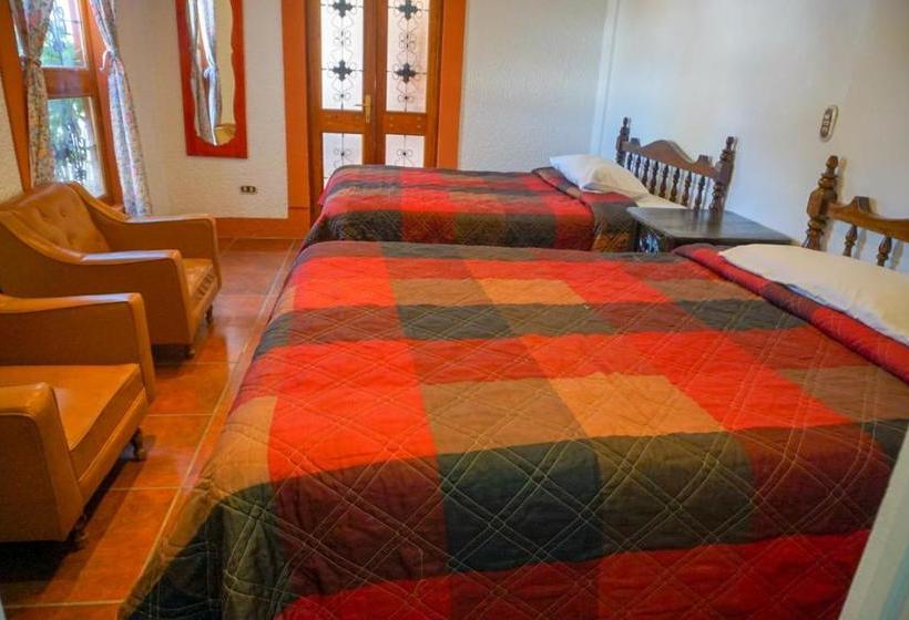 هتل Lerri Colonial