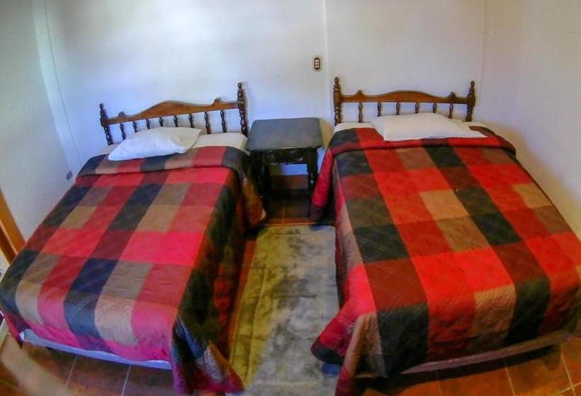 هتل Lerri Colonial