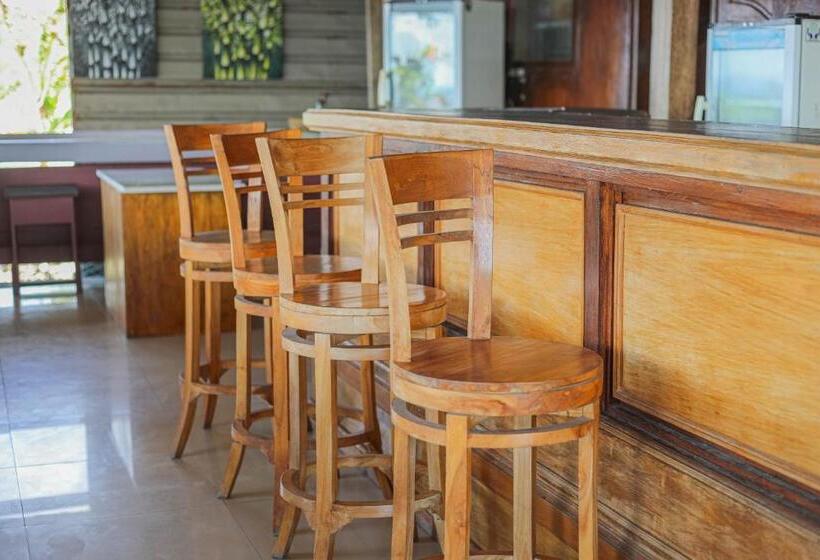 酒店 Manta Cottages With Sea View