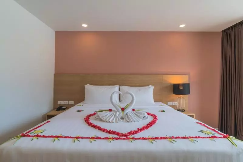 Hôtel New Square Patong - Patong Beach