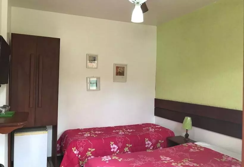 Hotelli Pousada Alice