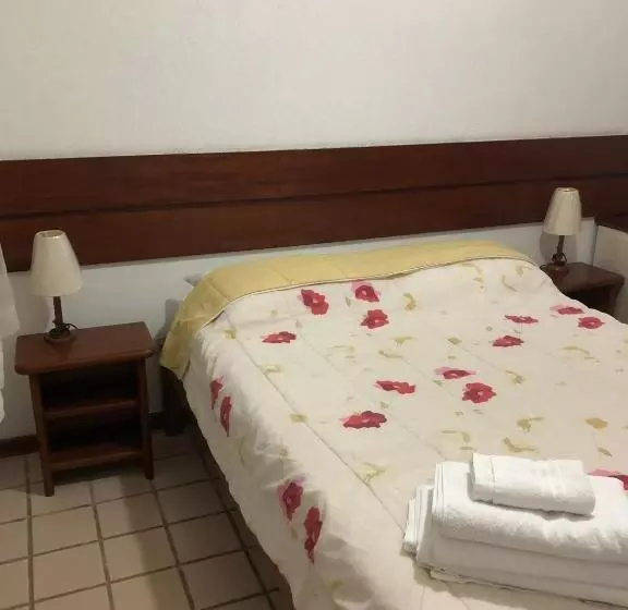Hotelli Pousada Alice