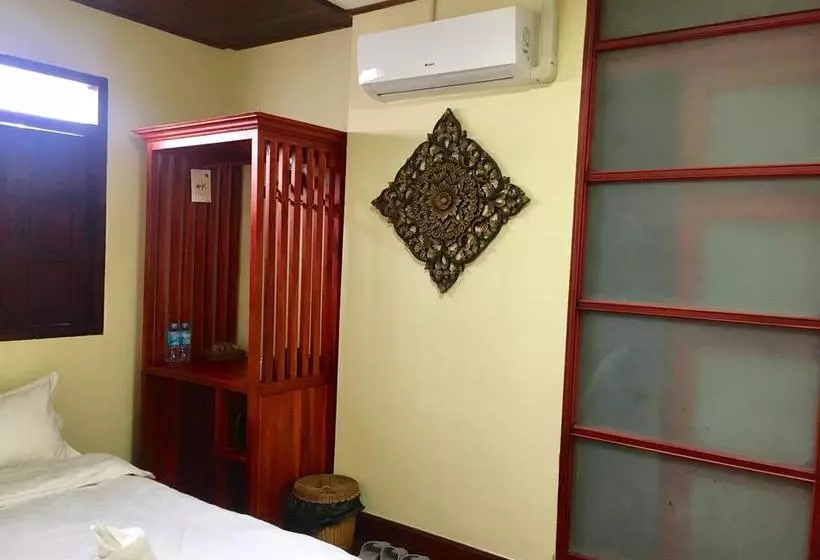 هتل Silichith Guest House