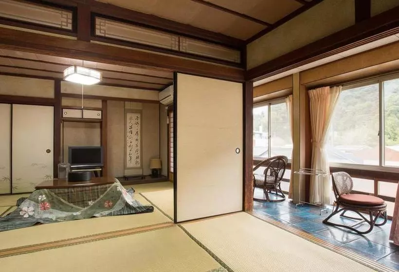 Izumiya Ryokan