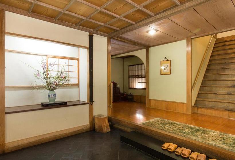 Izumiya Ryokan