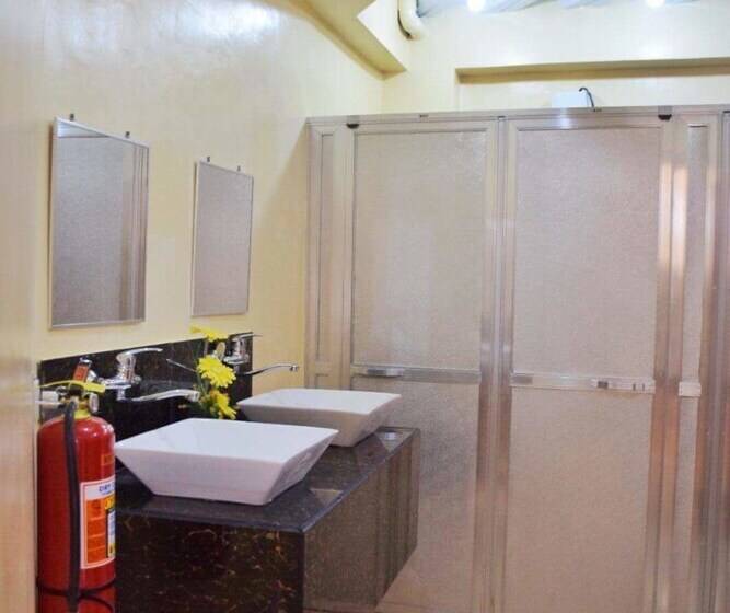 The Quetzal B&b   Hostel