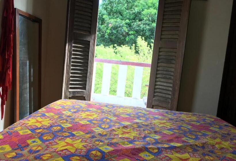 تختخواب و صبحانه Charme Do Poço