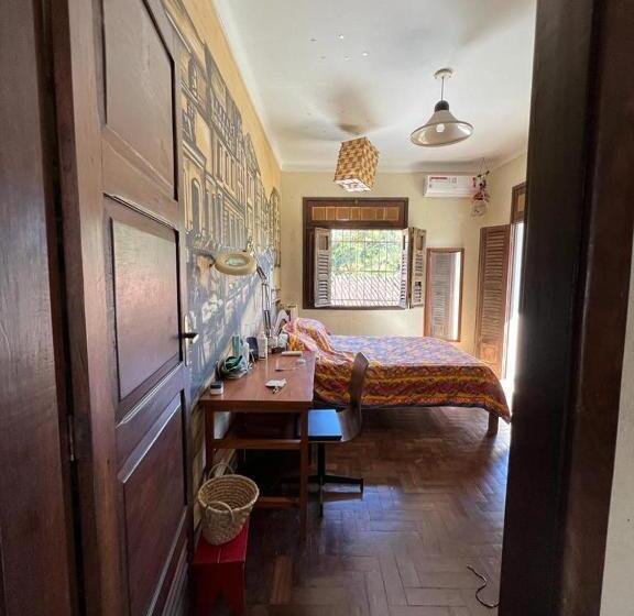 تختخواب و صبحانه Charme Do Poço