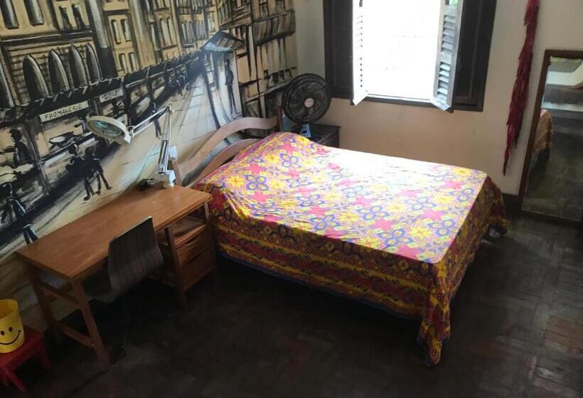 تختخواب و صبحانه Charme Do Poço