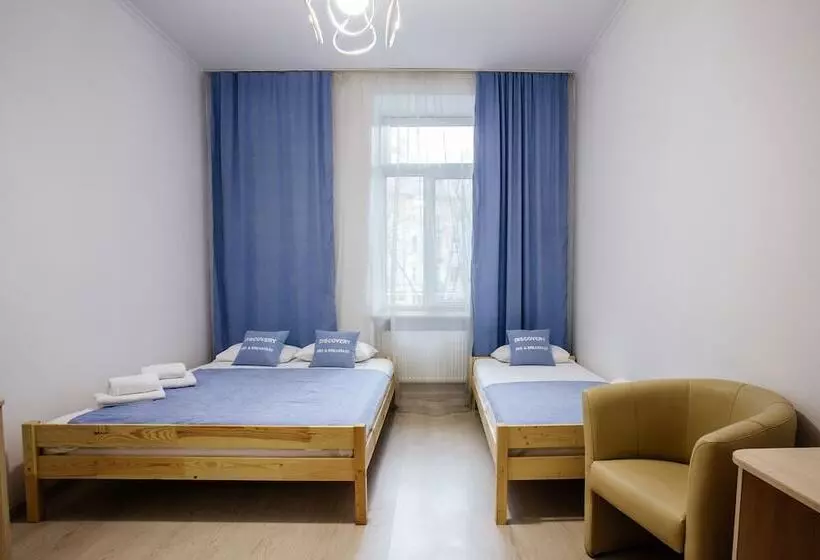 تختخواب و صبحانه Discovery