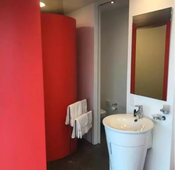 Chromotel Self Check In