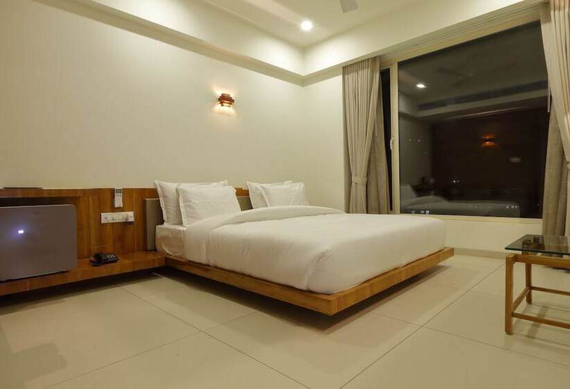 Отель 440 A Serene Stay