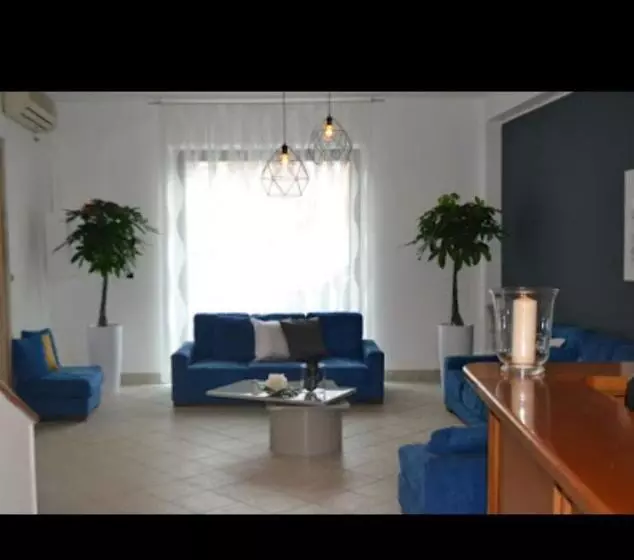 ホテル Albergo Ristorante San Tommaso