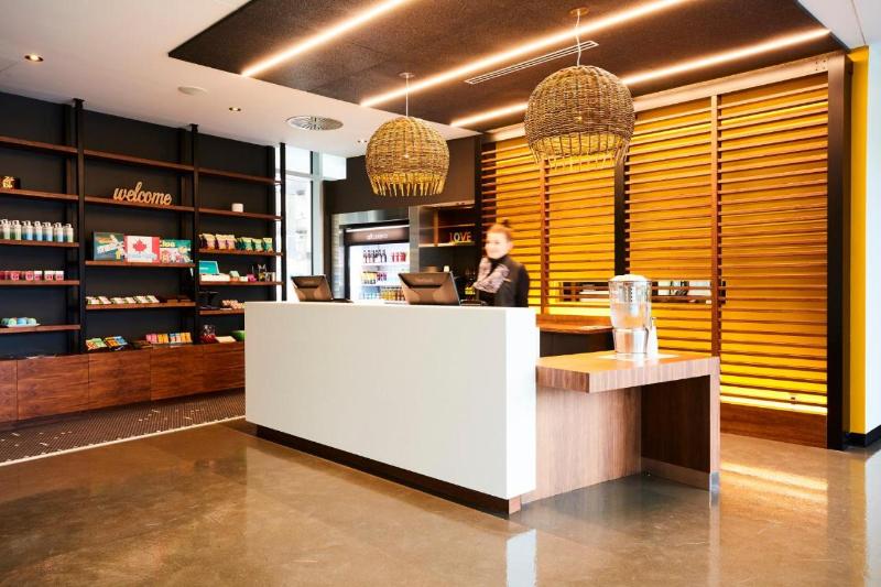 Alt Hotel St. John S