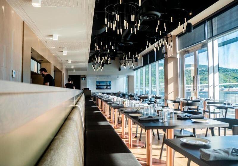 Alt Hotel St. John S