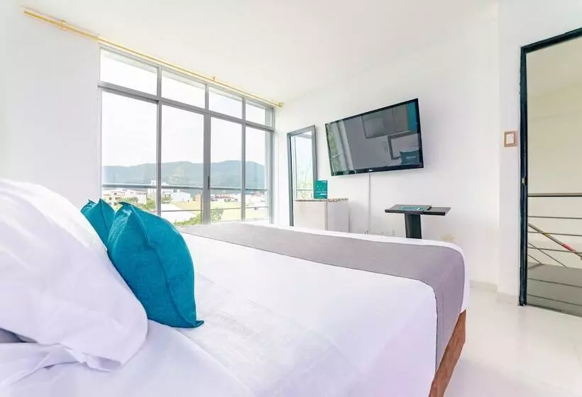 Hotelli Ayenda Royal Fenix